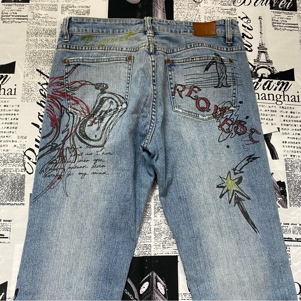 Request y2k 2009s womens skater grunge graffiti print jeans low rise bootcut - Picture 4 of 8